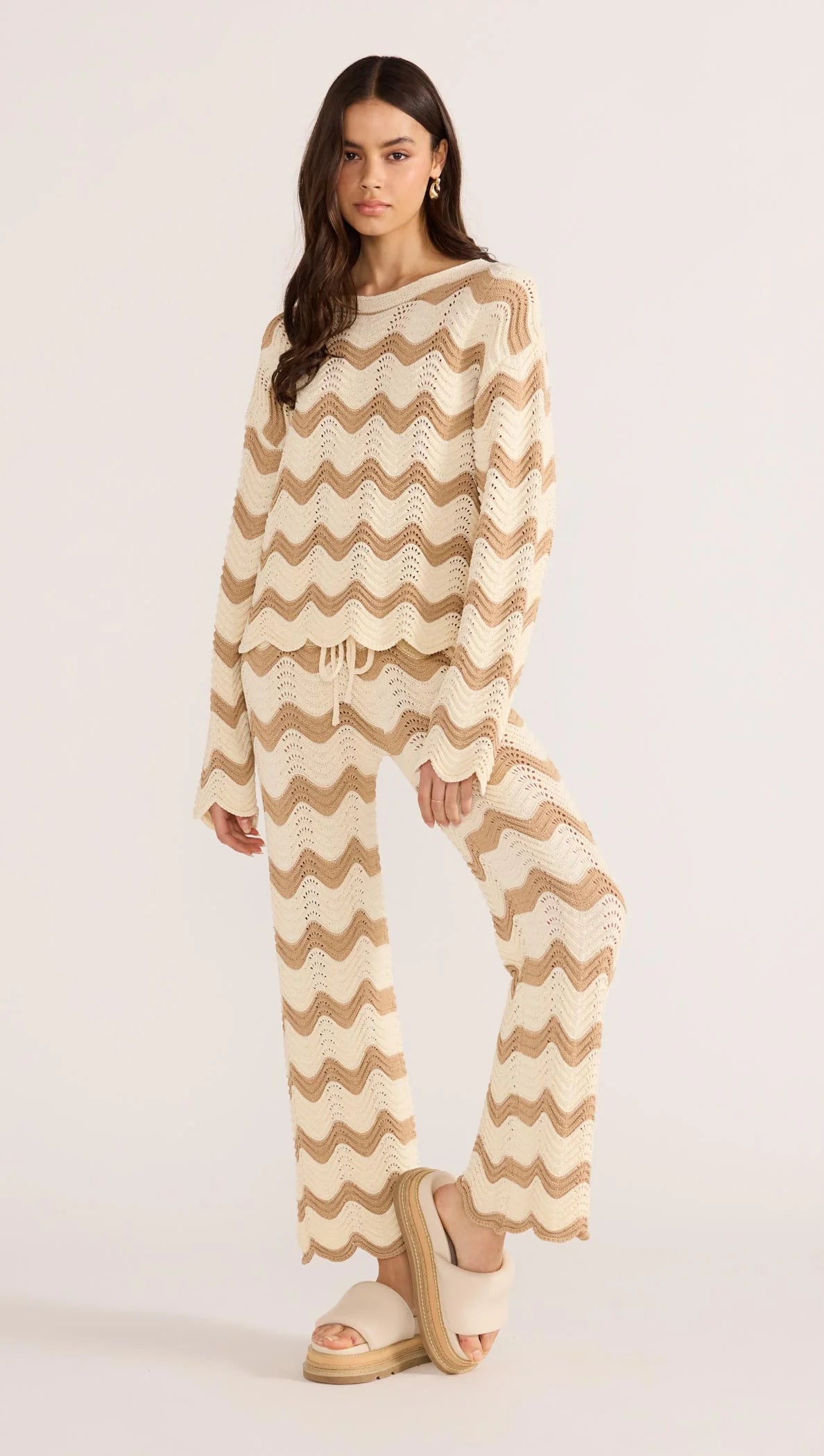 Minkpink Brooke Crochet Wave Sweater MG2502882 Brown / White