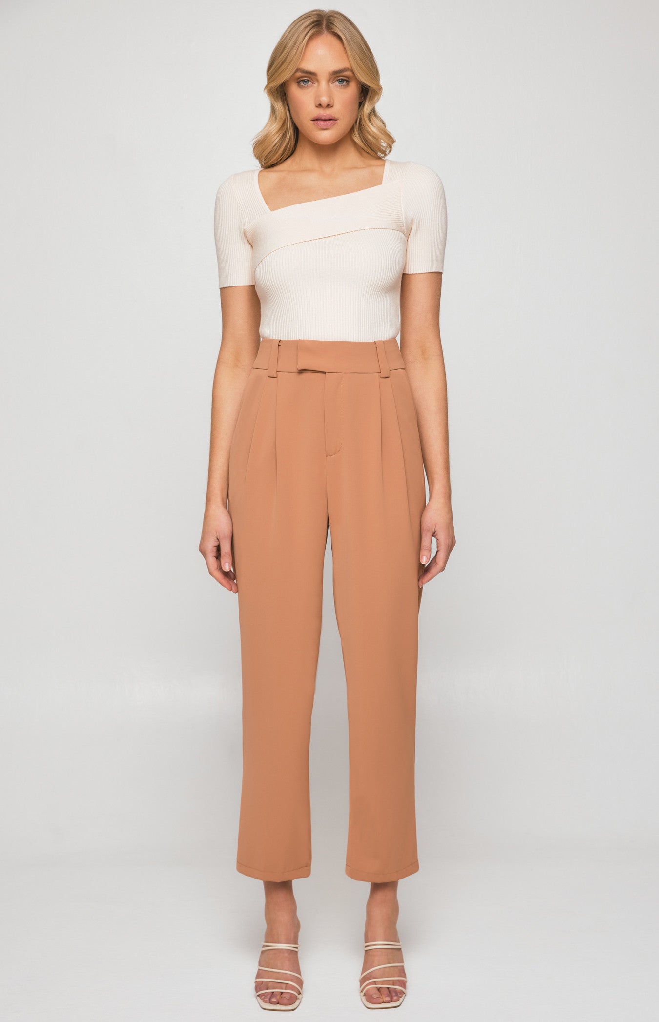 Winnie & Co High Waistband Tapered Pants - Mocha